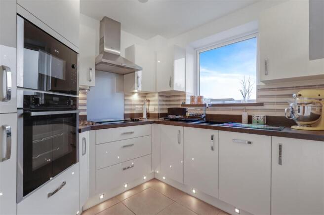 05-0239JHMCS - 22 Lewis House - 13.jpg