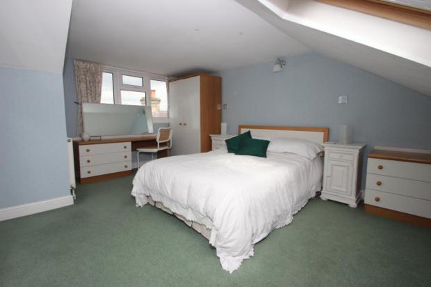 Bed 4