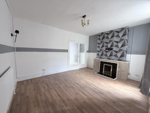 Low Wood Road, Birmingham photo 5