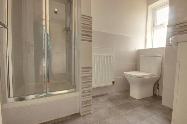 Ensuite shower room