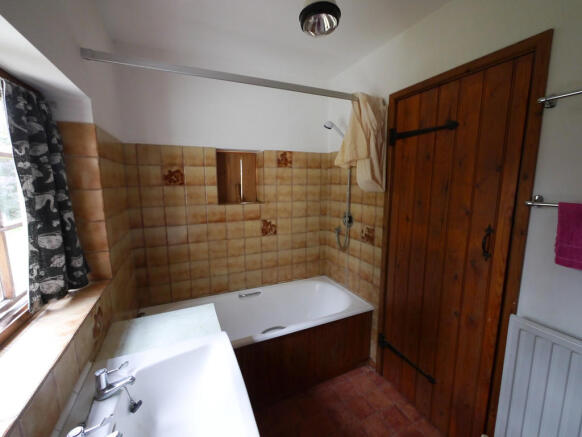 Photo 7