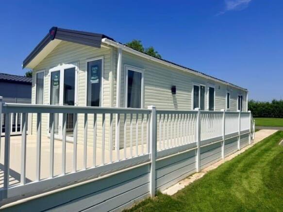 2025 Pemberton Avon, Carlton Meres Holiday Park, Carlton, Saxmundham, Suffolk, IP17 2QP photo 3