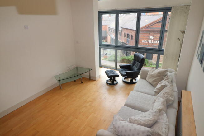 Photo 03