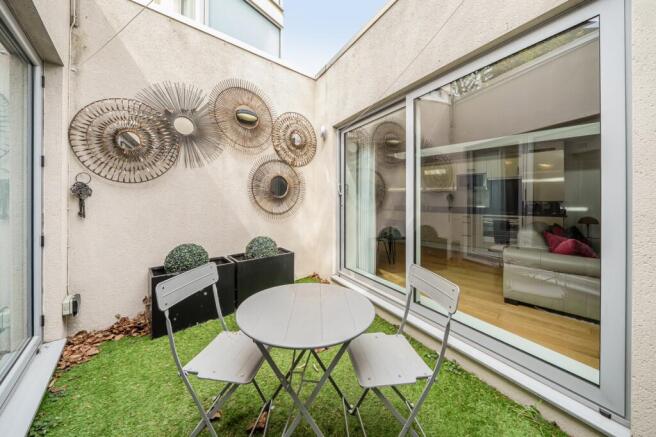 Patio (3)
