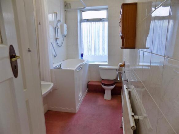 Ground Floor Bathroom