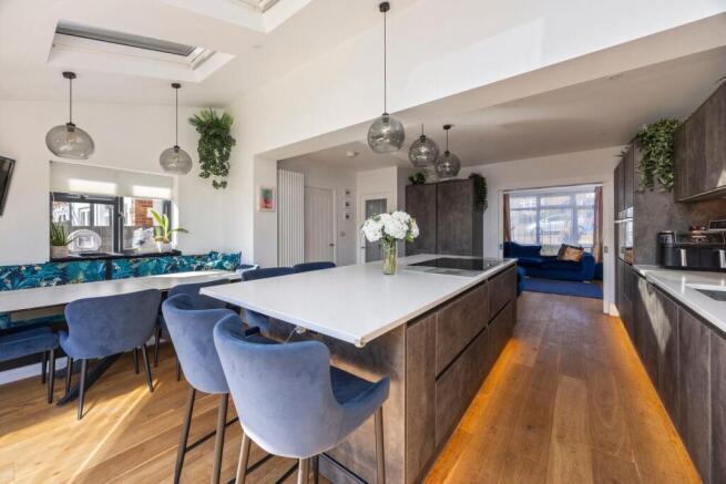 Easthill Drive 40 KITCHEN DINING OPEN.jpeg