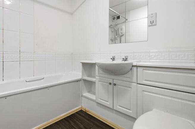 Oliphant Court photo 4