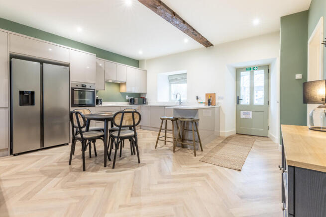 Open Plan Dining ...