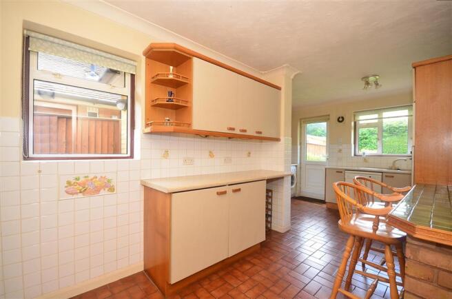 Kitchen / Breakfast Room