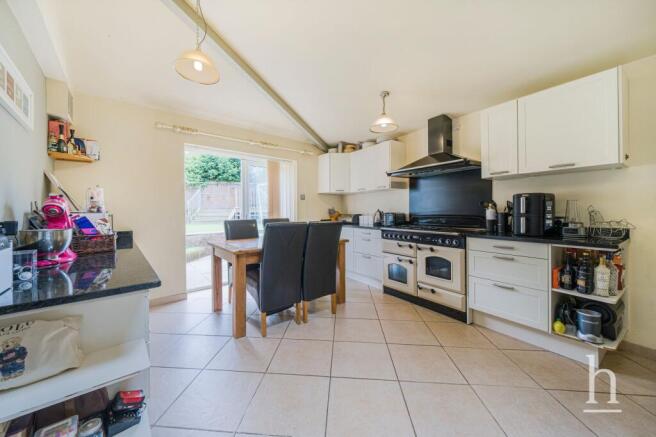 Elm Drive, Greasby, CH49 photo 4