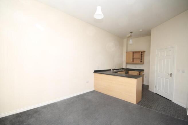 2 bed Apartment for sale Image 5