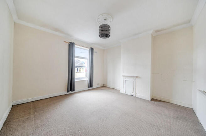 2 bed Terraced for sale Image 7