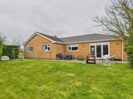 2, Mark Avenue, Horncastle LN9 5BD