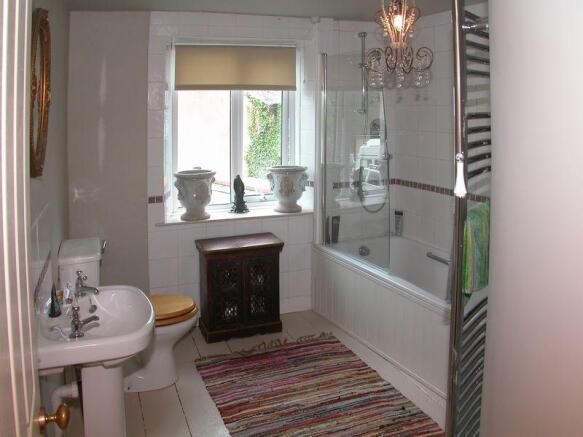 Photo 7