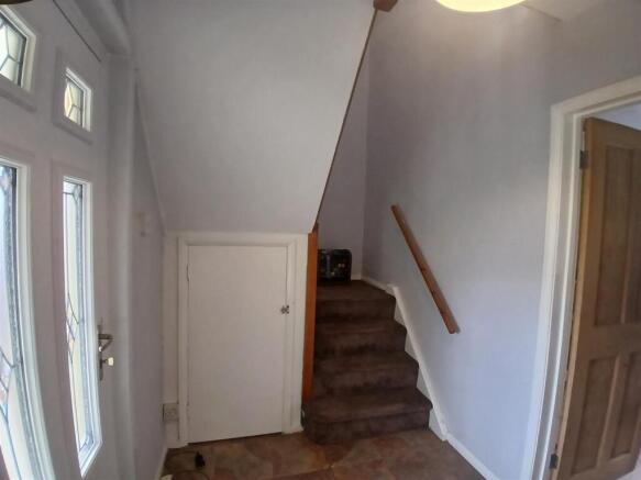 heol y nant entrance hall.jpg