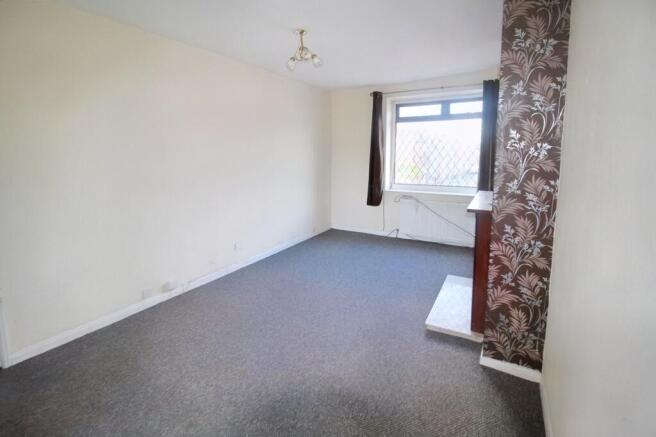 36A (First Floor) - Living Room