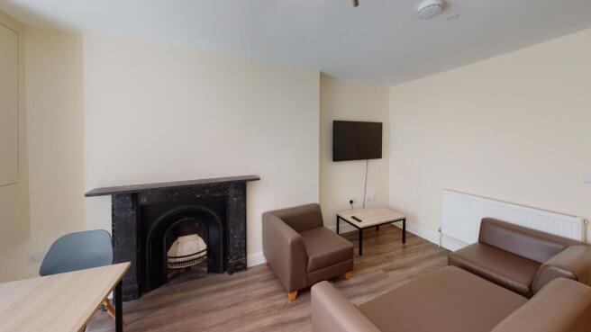 F3-15-Small-Street-L