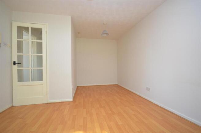 Living Area 2.JPG
