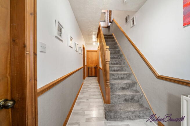 3 bed Semi-Detached for sale Image 11