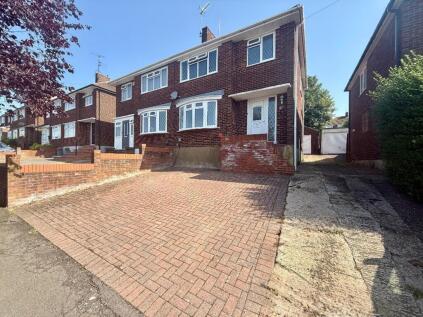 Grampian Way, Luton, LU3