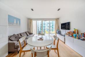 Apartment 31, 3 Courtyard Apartments, Avantgarde Place, London E1 6GU