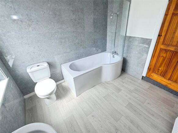 2 bed Terraced for sale Image 5