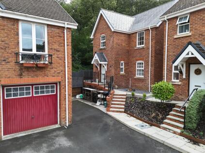 Ynys Y Nos, Pontwalby, Glynneath, Neath Port Talbot