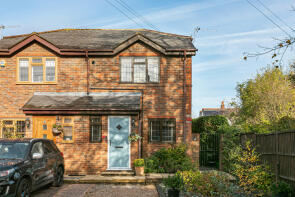 50a, Victoria Street, Egham TW20 0QX