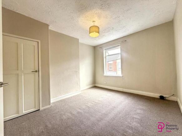3 bed Terraced to rent Image 7