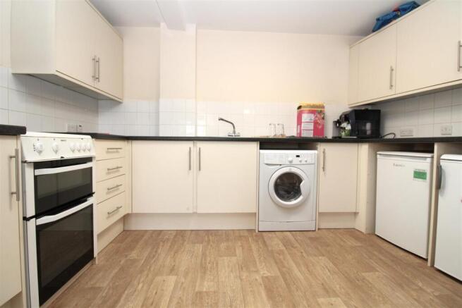 Kitchen.JPG