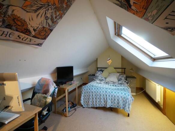 Bedroom 3.JPG