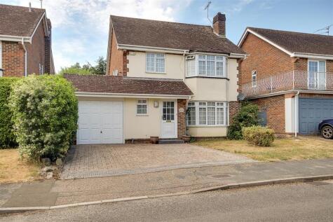 Vicarage Fields, Worthing, BN13