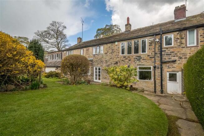 4 Bankfoot, Almondbu