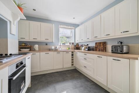 Brookdale Terrace, Barnstaple, Devon, EX32