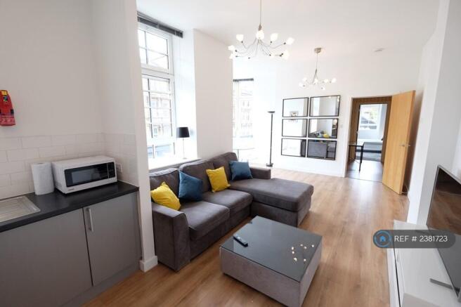 Kitchen/Living Area