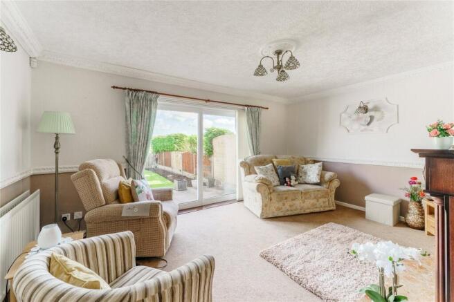 3 bed Semi-Detached for sale Image 9
