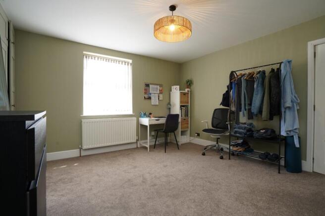 2 bed Apartment for sale Image 9