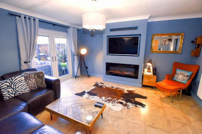 Lounge 2