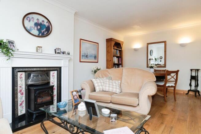 2 bed Semi-Detached Bungalow for sale Image 9