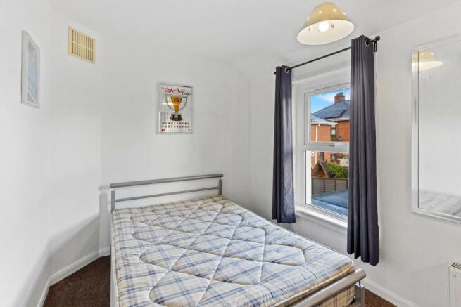 80 Shakespeare Road-28.jpg