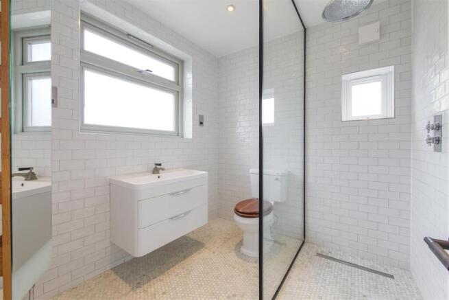 82 Tanfield Avenue - rJYkI4rKoCSwTG9zwQtB.jpg