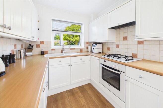 3 bed Semi-Detached for sale Image 7