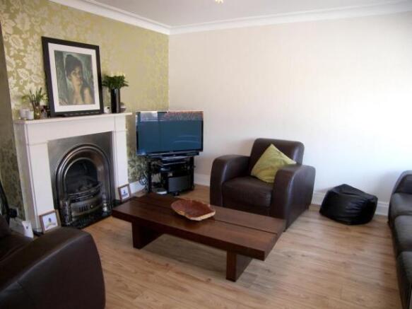 Lounge Shot 2