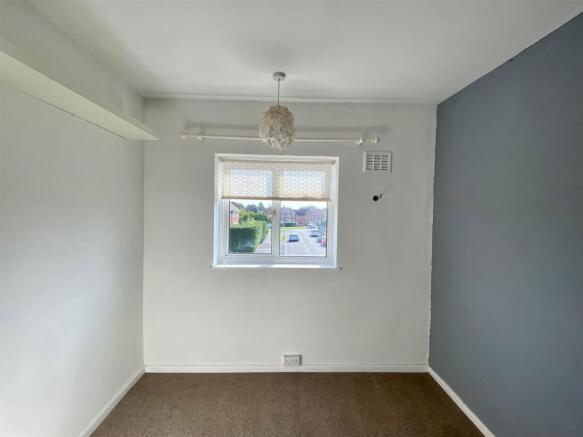 173 bedroom 3.jpg