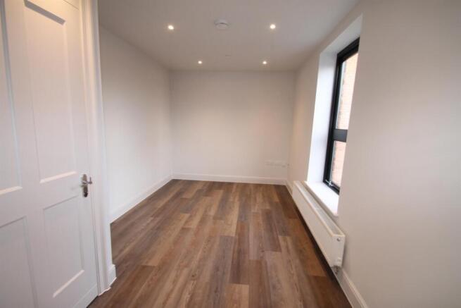 GOhALNk5B02v46fbuFwIdw (1).jpg