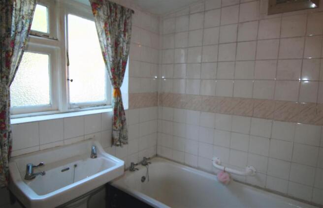 Bathroom Edit.jpg