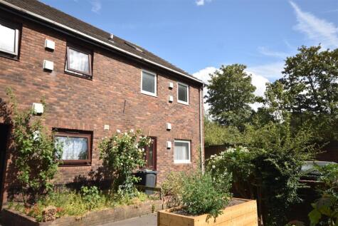 Layton Road, Brentford