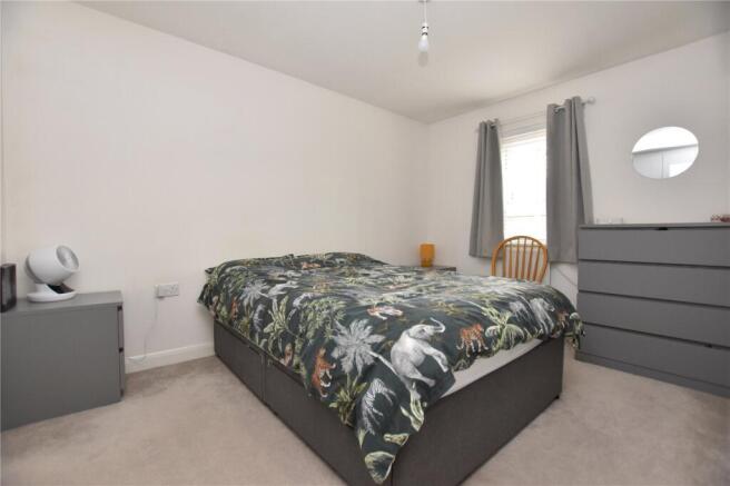 3 bed Semi-Detached for sale Image 6