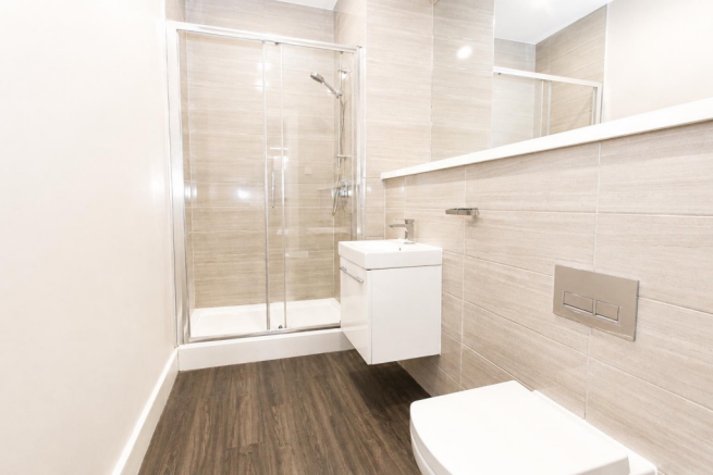 2 bed Flat to rent Image 5