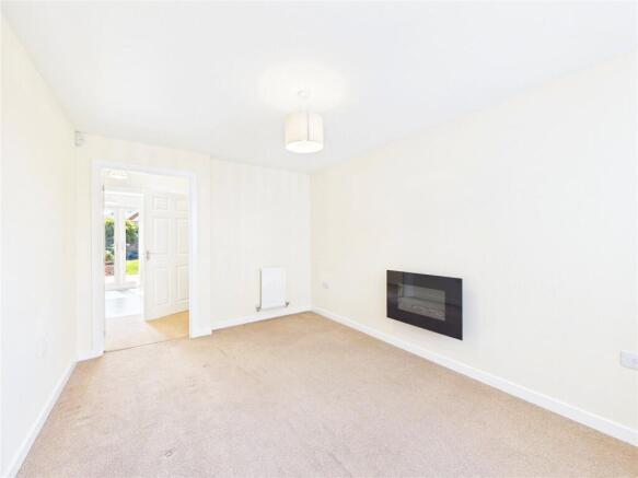 Lambert Lane, Whittington, Worcester, Worcestershire, WR5 photo 4
